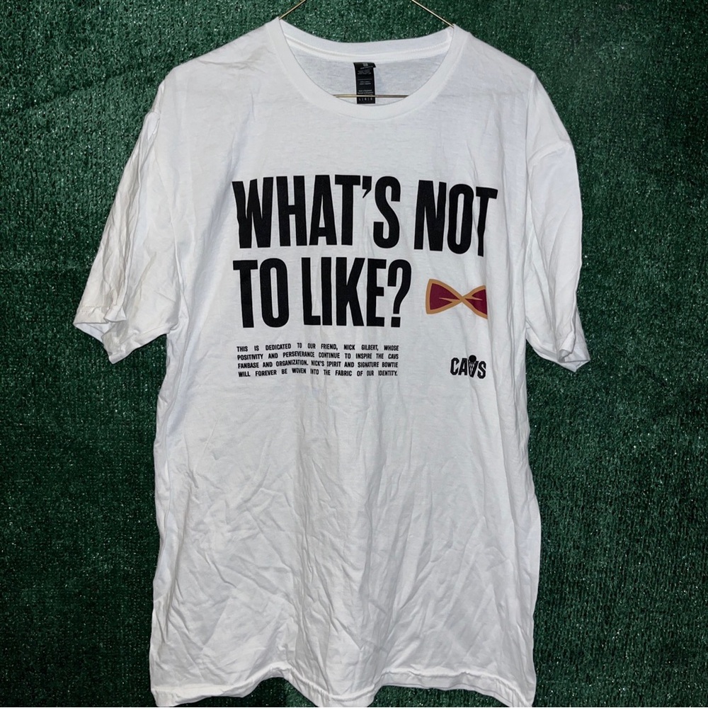 Cleveland Cavaliers CAVS Nick Gilbert White Shirt L Gildan tag NBA Lebron James